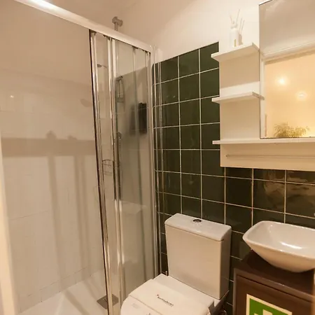 Flh Casa Carol Mouraria Apartment